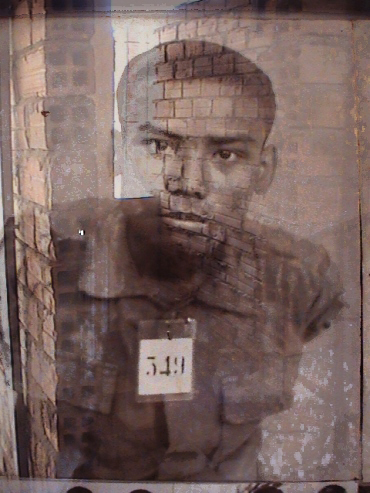 Toul Sleng Victim, Red Brick Cell